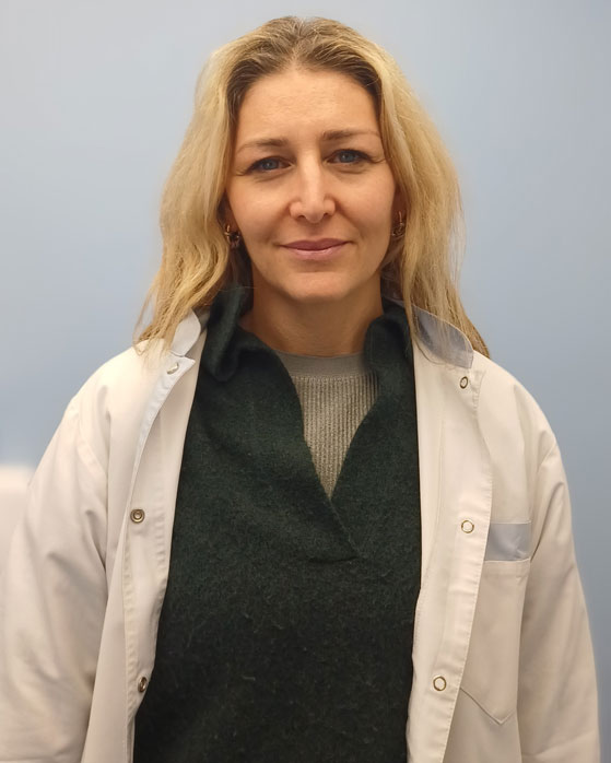 Sarah, Assistante dentaire - Cabinet dentaire à Neuilly